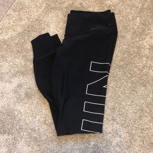 Nike leggings with printing down legs